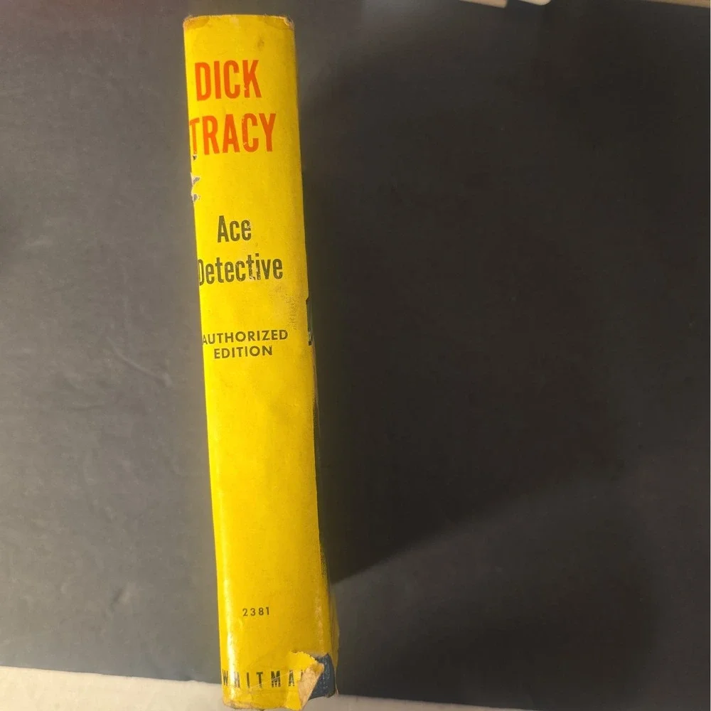 1943 Dick Tracy Ace Detective Chester Gould Whitman